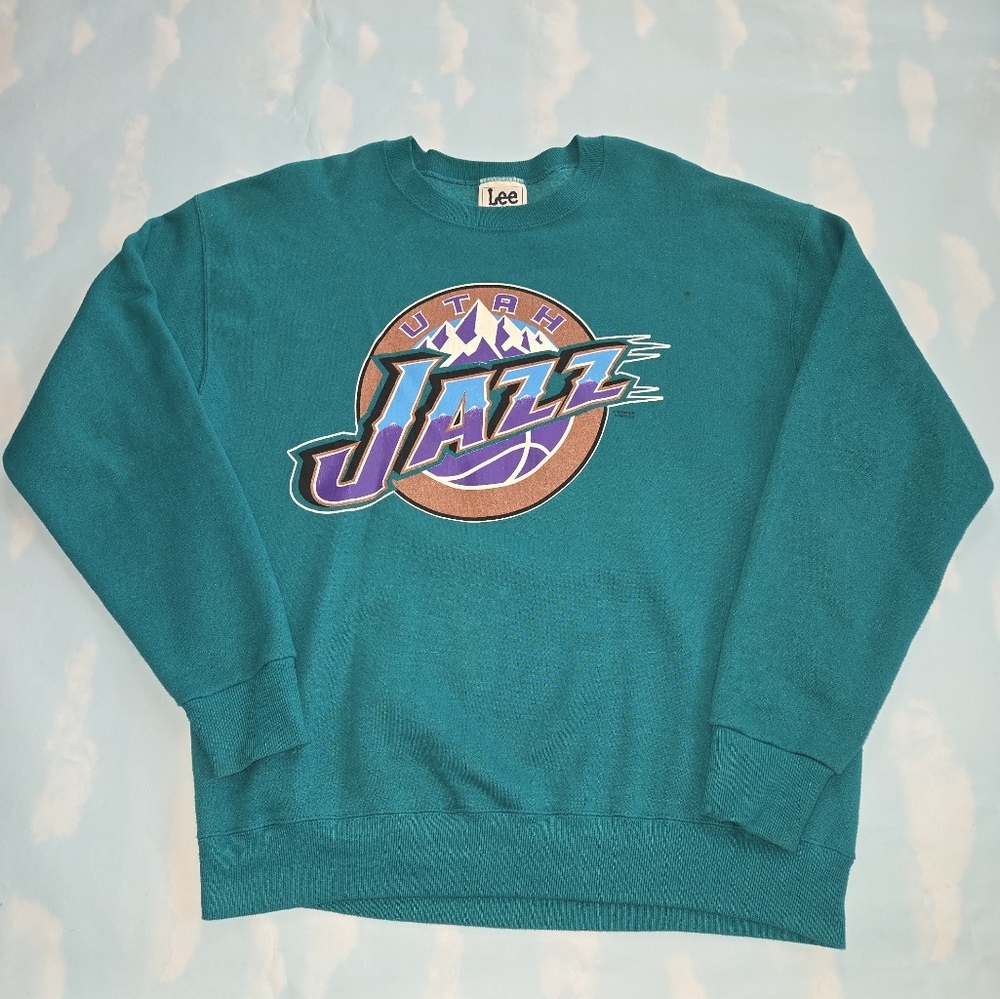 VINTAGE LEE JEANS UTAH JAZZ SWEATSHIRT